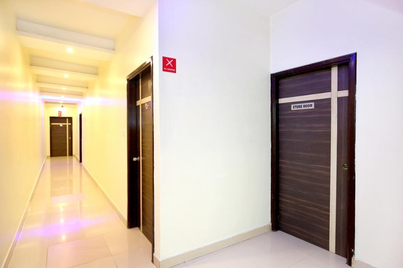 Oyo 9243 Trumpets Hotel 阿姆利则 外观 照片