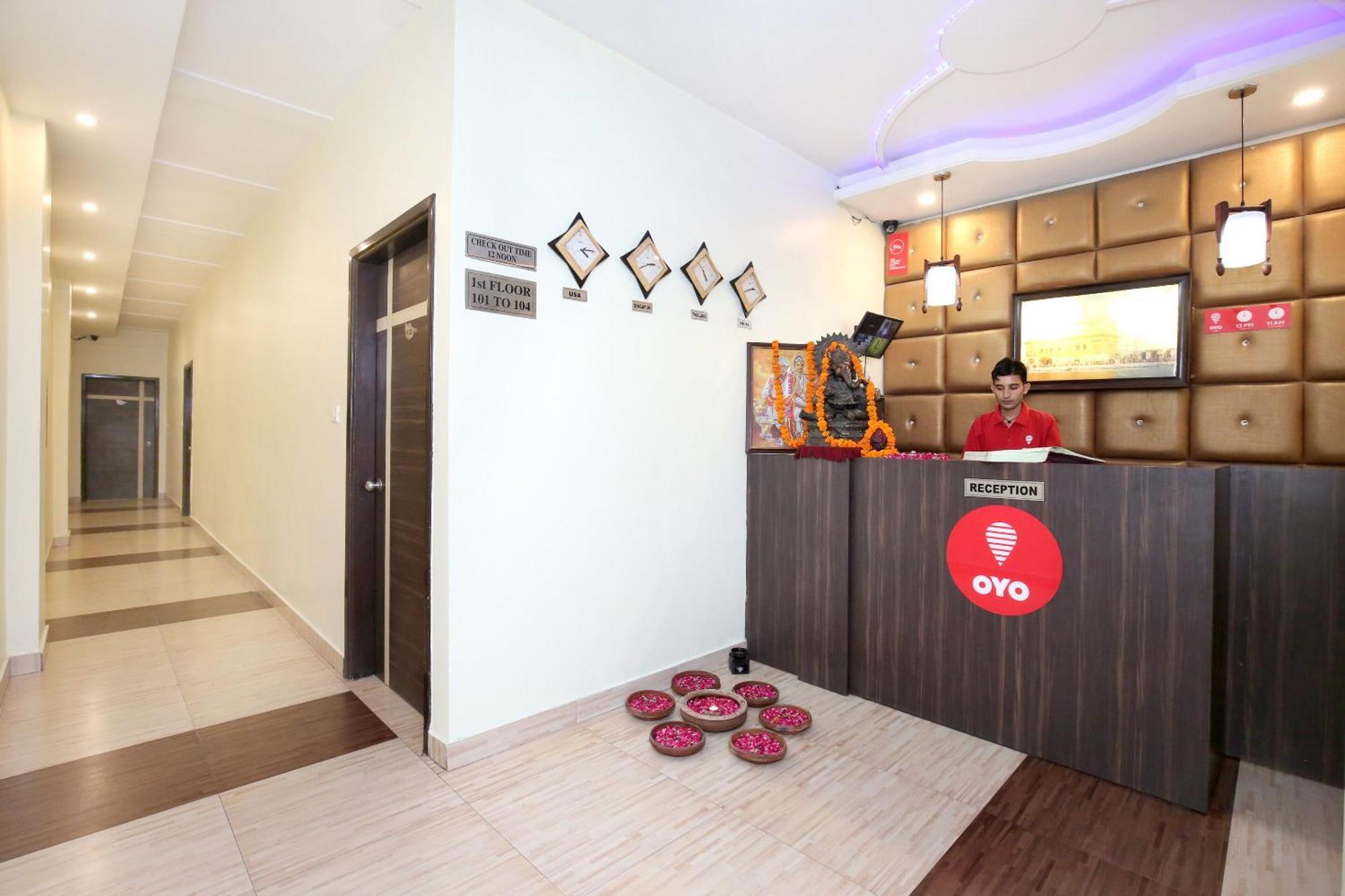 Oyo 9243 Trumpets Hotel 阿姆利则 外观 照片