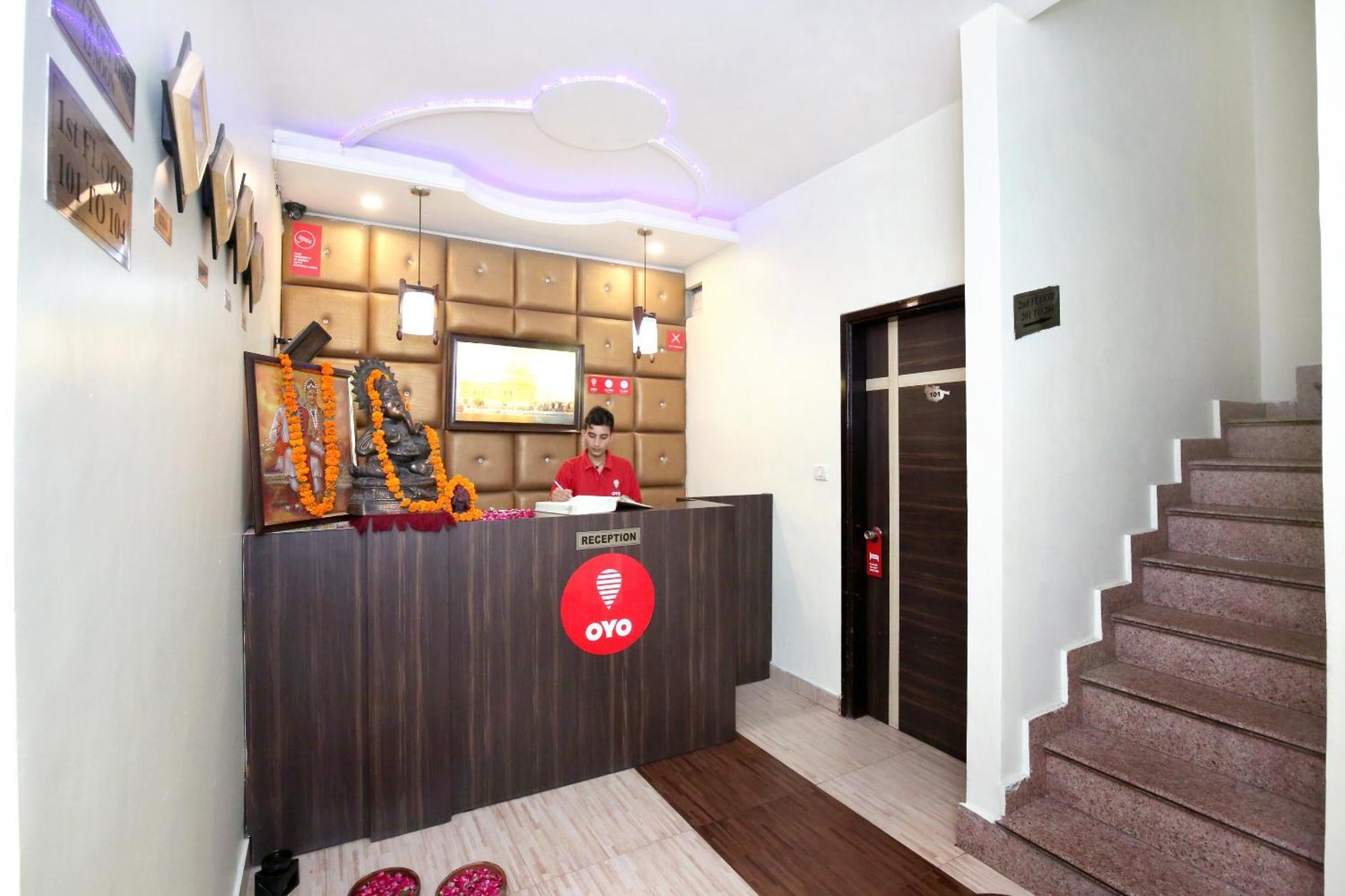 Oyo 9243 Trumpets Hotel 阿姆利则 外观 照片