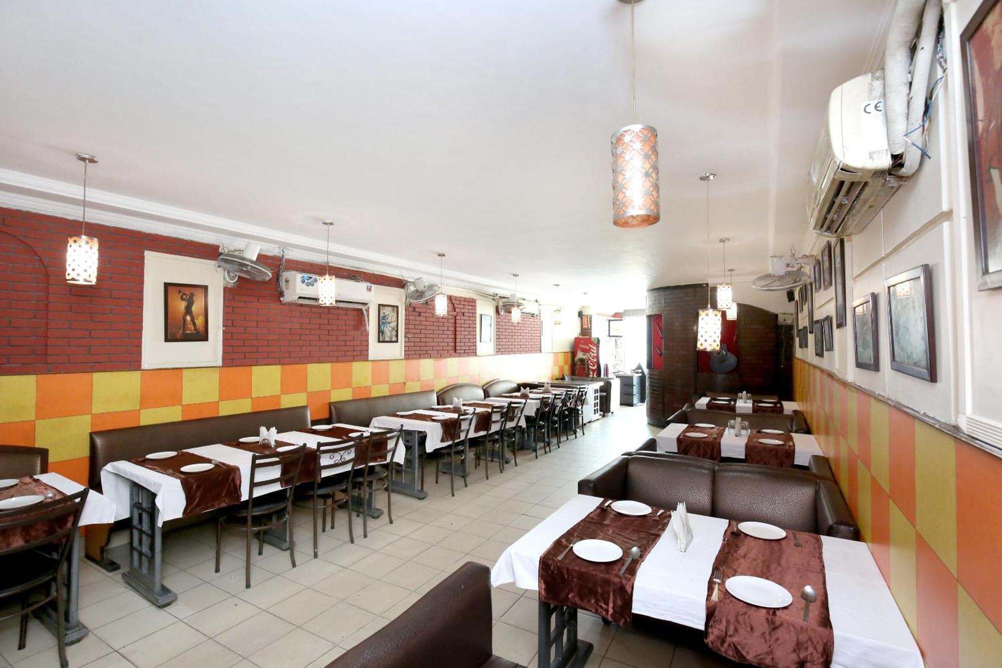 Oyo 9243 Trumpets Hotel 阿姆利则 外观 照片